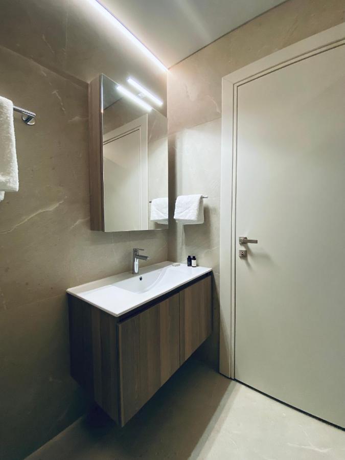 Athens Riviera 2-Bed Apt & Pool Access #Unoblu Zewnętrze zdjęcie